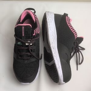 SKECHERS STEEL TOE WORK SHOES SIZE 7